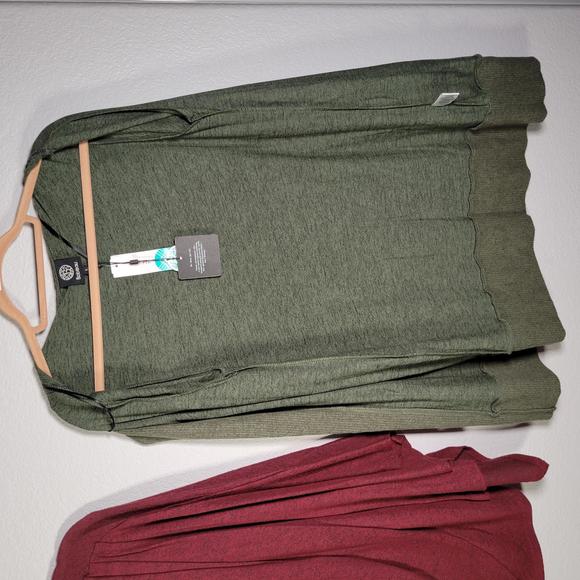 Bobeau Lot of 2 Green & Cranberry Knit Sweaters Women Size S - Picture 9 of 9